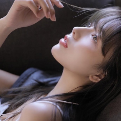 女生头像真人好看惊鸿一瞥图片