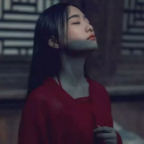 高级伤感内心孤独高清微信头像