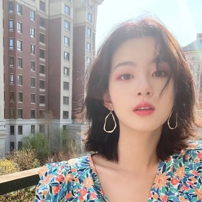 2025年网络流行快手女图片