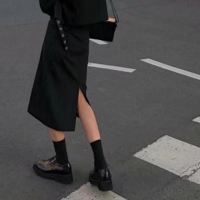 女生头像腿部真实