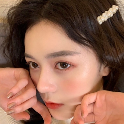 女孩头像ins高级质感高冷女生图片