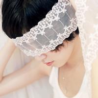 蒙眼睛的女生头像唯美图片