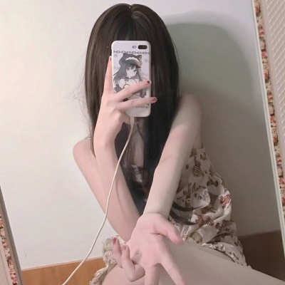 2025最流行qq头像女生高清图片