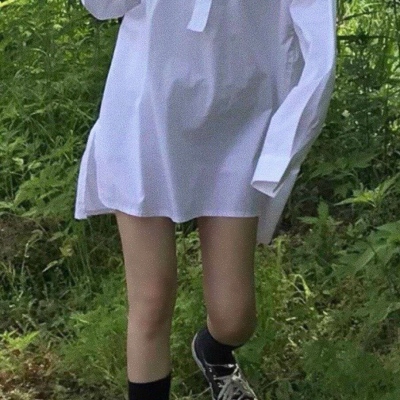 露腿不露脸女生头像