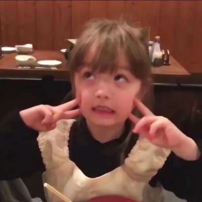 可爱搞怪ins头像小孩