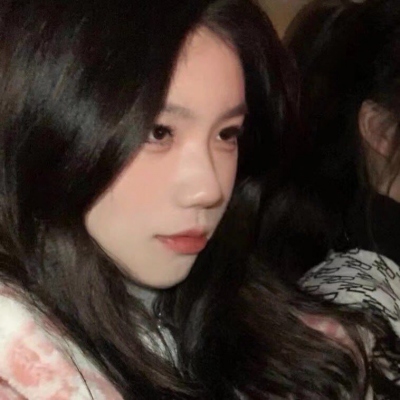 女孩头像ins高级质感高冷女生图片