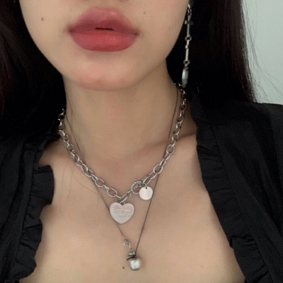 抖音超火女生部位头像