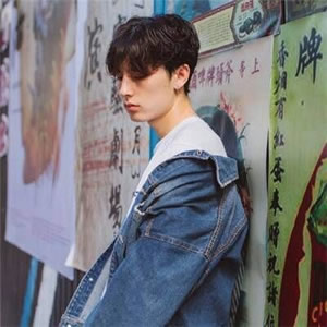 男生高冷冷漠帅气的头像图片