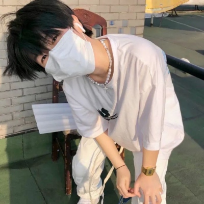 微信头像男生个性阳光帅气