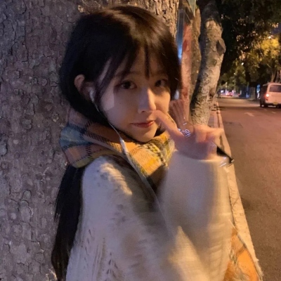 2025年网络流行快手女图片