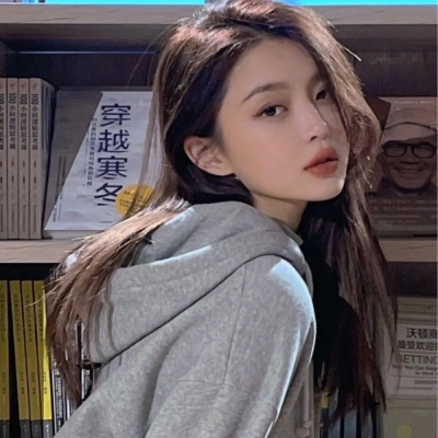 头像真人图片2025最火爆女