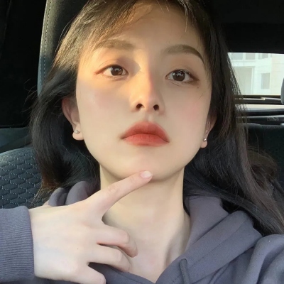 2025年网络流行快手女图片