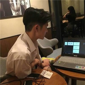 男生高冷冷漠帅气的头像图片