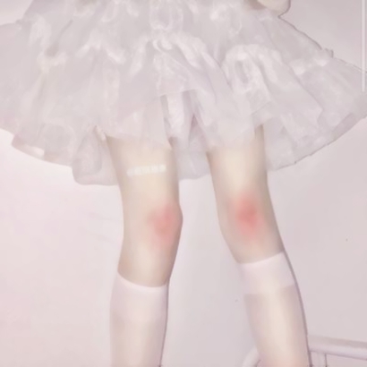 露腿不露脸女生头像