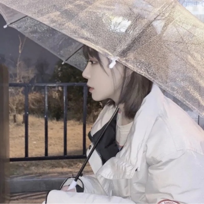 头像真人图片2025最火爆女