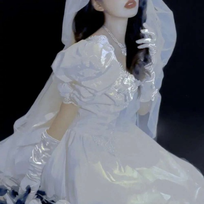 真人头像女高颜值穿婚纱高清丧系图片