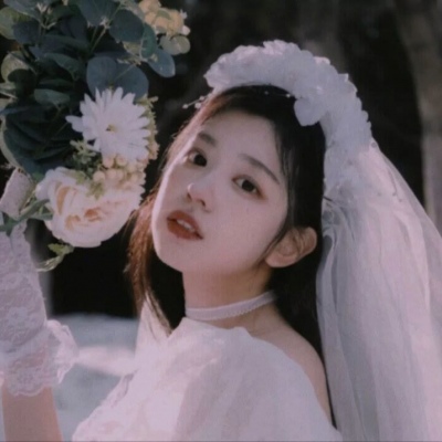 女生微信头像文艺唯美婚纱高清图片