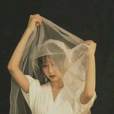 微信头像女单人婚纱照片