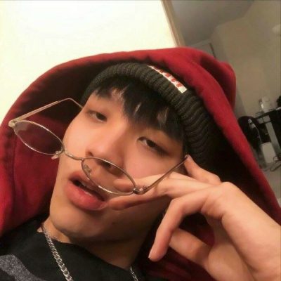 头像搞笑沙雕真人帅气男生图片