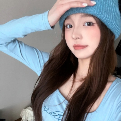 女生头像ins高级质感成熟温柔图片