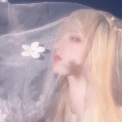 女生微信头像文艺唯美婚纱高清图片