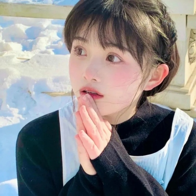 头像女简单干净气质文艺风清新图片