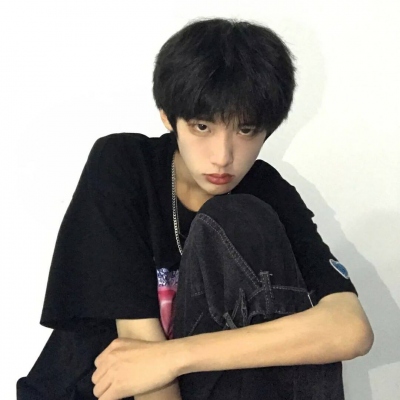 超级哇塞男头