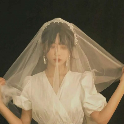 微信头像女单人婚纱照片