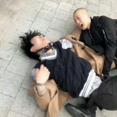头像搞笑沙雕真人帅气男生图片