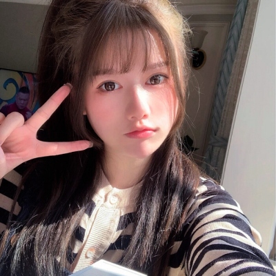 女生头像ins高级质感成熟温柔图片