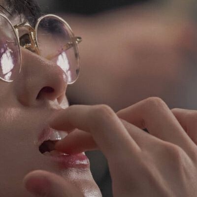 超级哇塞男头