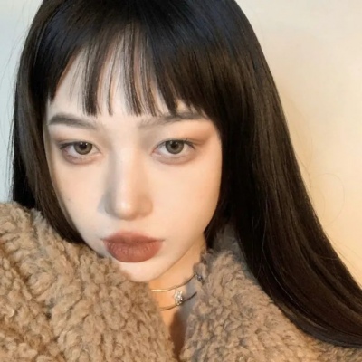 成熟优雅魅力女生头像