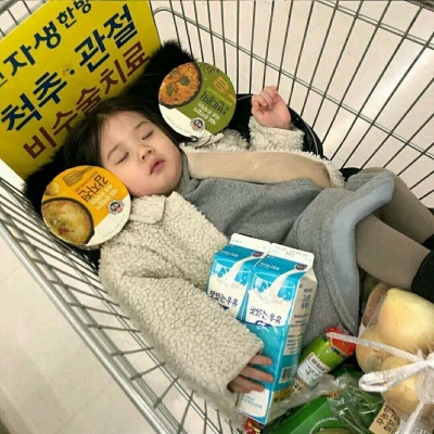 2025可爱女生头像图片
