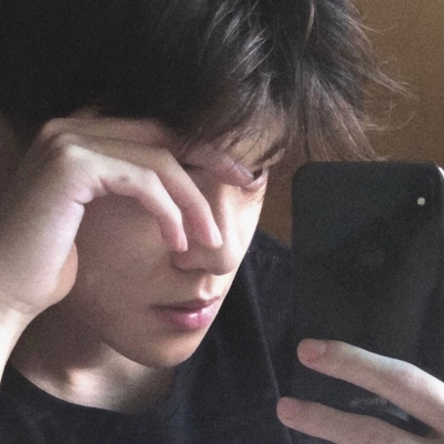 真人超酷男生超丧头像图片