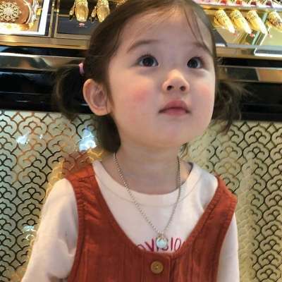 2025可爱小女孩头像图片
