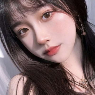 微信2025头像图片女生