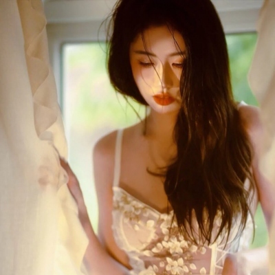 微信真人清新女生头像图片