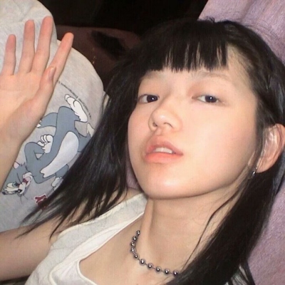 微信头像小众女生真人高清图片