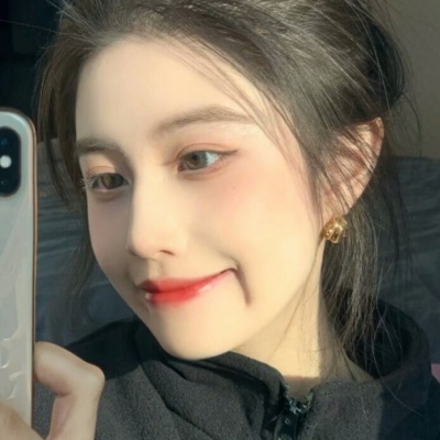 微信头像小众女生真人高清图片
