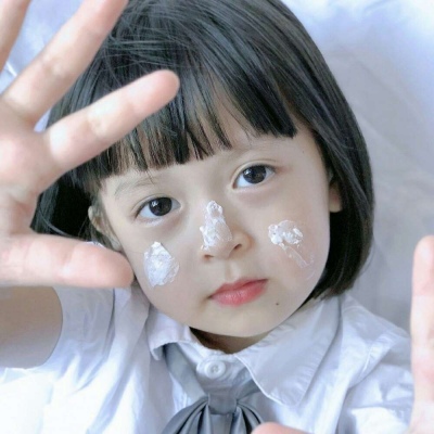 2025可爱小女孩头像图片