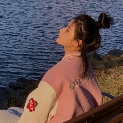 丧系情侣头像真人一左一右高清图片