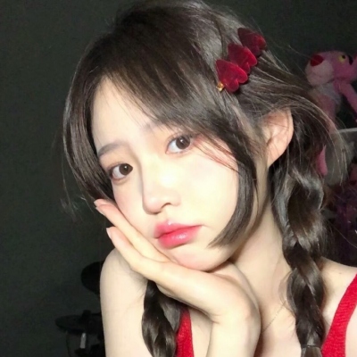 微信头像小众女生真人高清图片