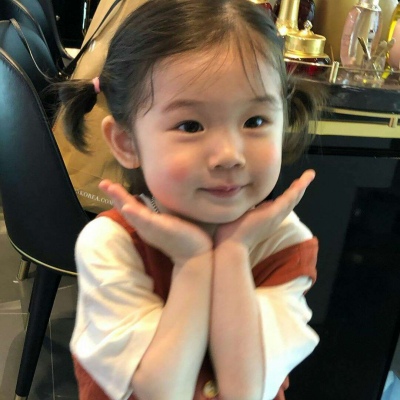 2025可爱小女孩头像图片