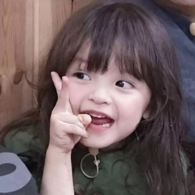 头像女生2025最新火可爱小孩超萌图片