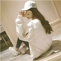 头像2025年最火女生挡脸