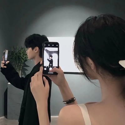 丧系情侣头像真人一左一右高清图片