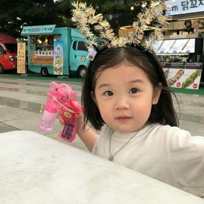 2025可爱女生头像图片
