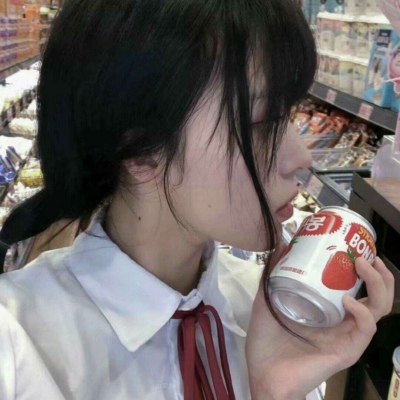 2025温柔可爱微信头像女生真人图片