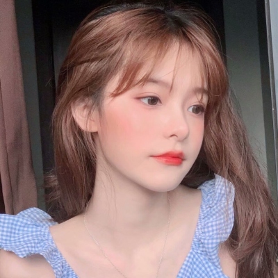 微信头像小众女生真人高清图片