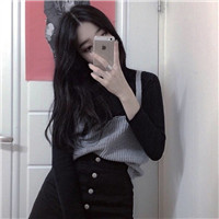 头像2025年最火女生挡脸